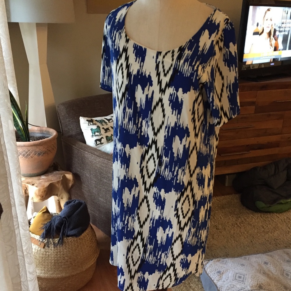 Peach Loves Cream blue black IKAT print dress M